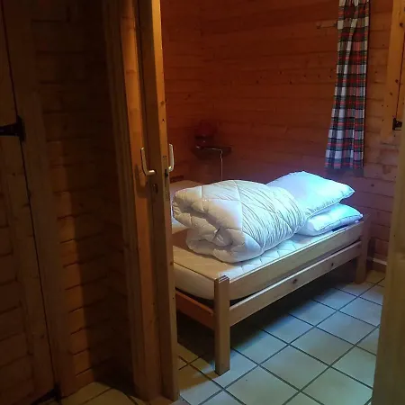 Les De Montorgueil *