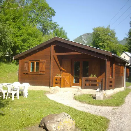 Les De Montorgueil Saurat