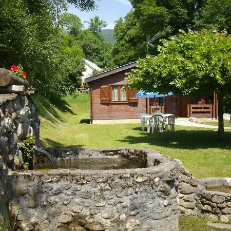 Les De Montorgueil Camping *